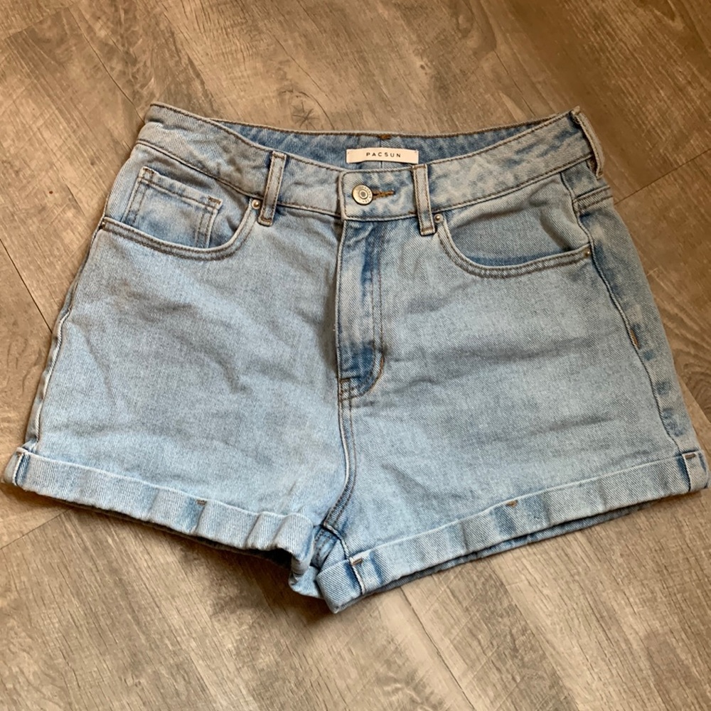 PacSun Light Denim Mom Shorts